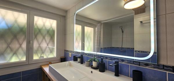 HOSSEGOR(40) - VASTE VILLA AVEC PISCINE - PROCHE DE LA FORET - CALME ABSOLU