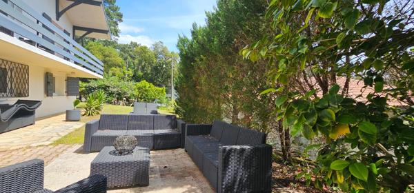 HOSSEGOR(40) - VASTE VILLA AVEC PISCINE - PROCHE DE LA FORET - CALME ABSOLU