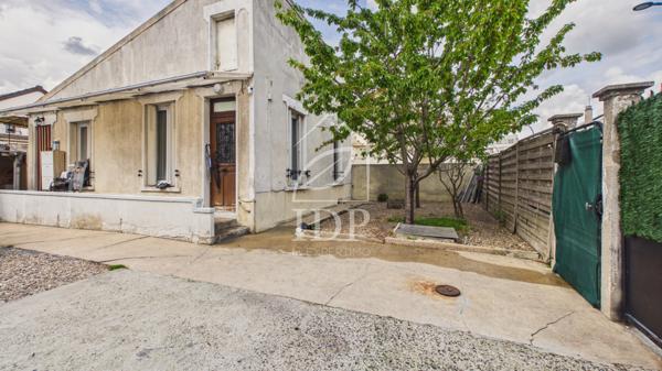 Drancy (93700) Fort potentiel en plein centre-ville – Maison avec terrain et dépendance