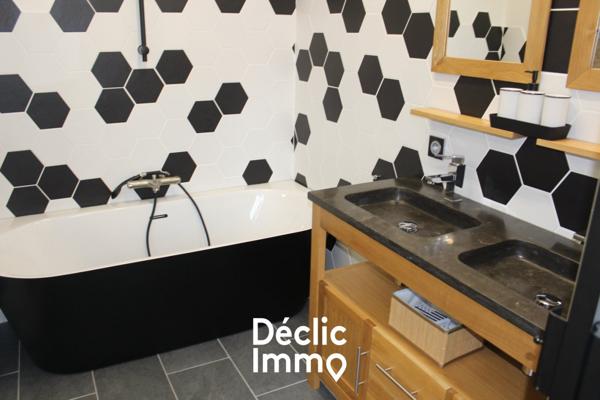 Vente maison La rochelle, 166m² 5 pièces 588 000€ avec piscine