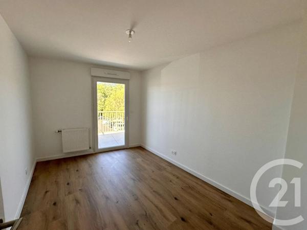 Appartement F3 à vendre  3 pièces - 59,90 m 2   LE FENOUILLER  - 85