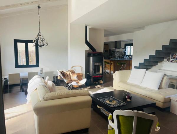 Maison à vendre 7 pièces SANARY SUR MER (83)