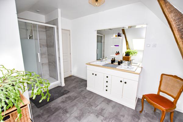 La Flèche (72200) MAISON DE MAITRE AVEC TERRAIN CONSTRUCTIBLE