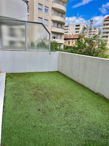 Villeurbanne, Métro République - Appartement 2 pièces 28 m²