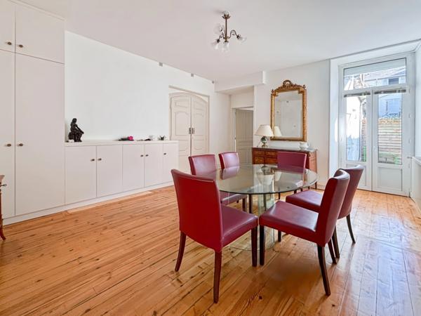 Superbe Appartement Haussmannien Rénové en Plein Cœur de Tarbes
