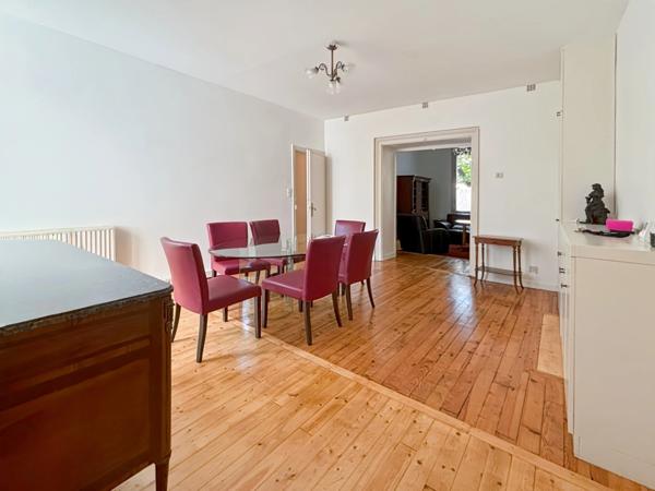 Superbe Appartement Haussmannien Rénové en Plein Cœur de Tarbes