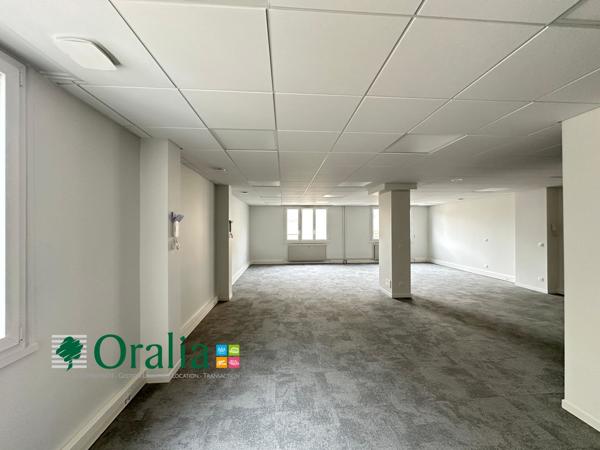 Local commercial · Location Villefranche Sur Saone (69400) 79m²