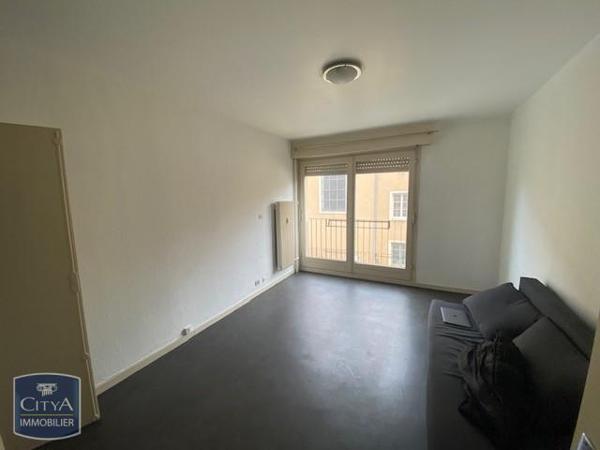 Appartement à louer 1 pièce 21.85m²