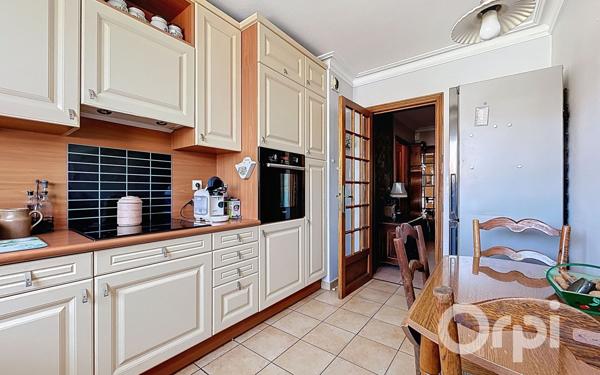 Appartement à vendre    4 pièces • 97 m2 Villeurbanne