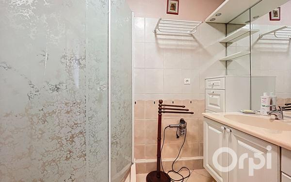 Appartement à vendre    4 pièces • 97 m2 Villeurbanne