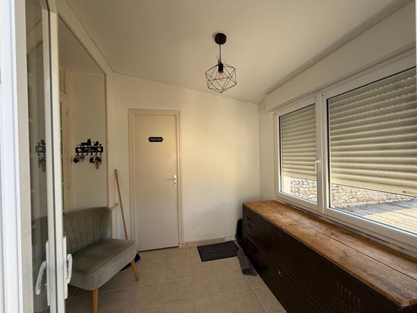 Maison familiale 4 pièces avec 2 garages à Port-des-Barques