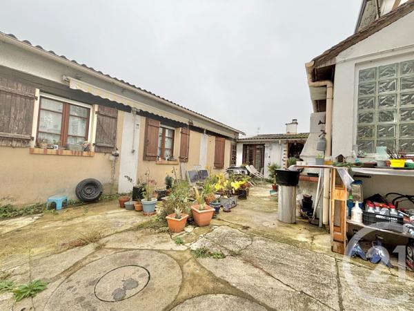 Immeuble à vendre  230 m2 VIRY CHATILLON - 91