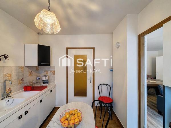 Appartement lumineux avec balcon