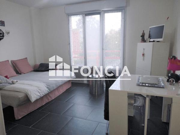 Location Studio 26.98 m² - 33 RUE DE LA ROCHETTE Evreux 27000