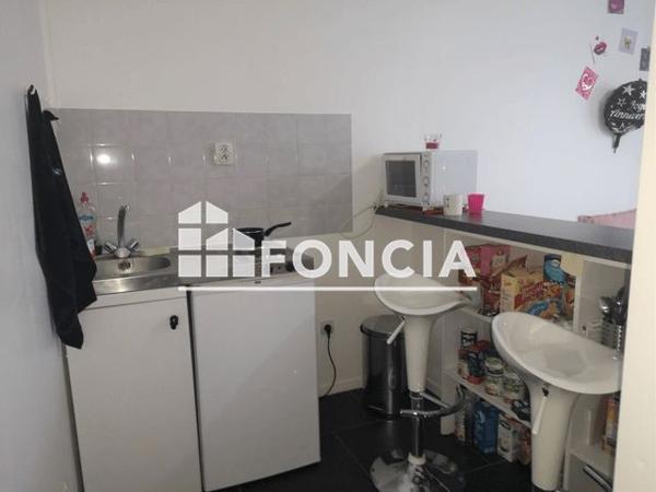 Location Studio 26.98 m² - 33 RUE DE LA ROCHETTE Evreux 27000