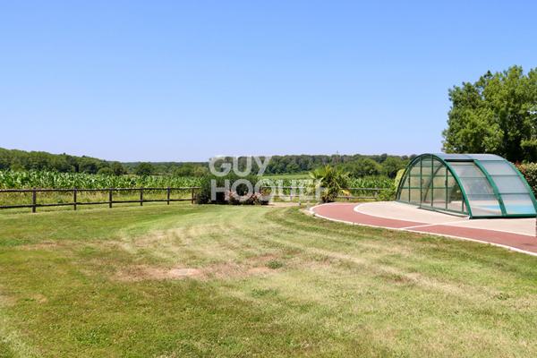 Maison à Mervent de 225 m2