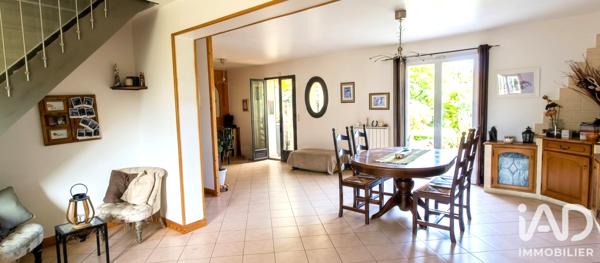 Maison à vendre 6 pièces 120 m² Ollainville