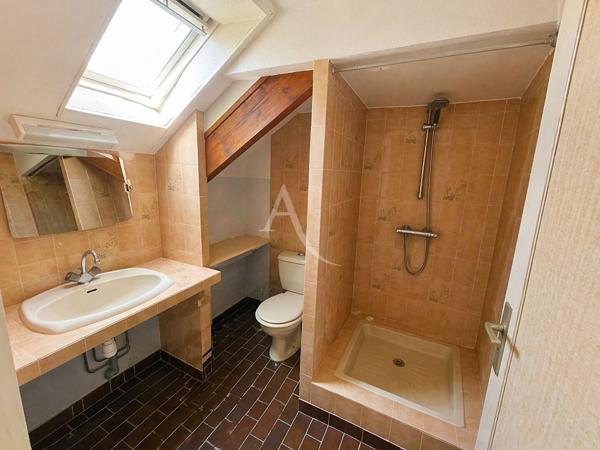Maison Rochecorbon 10 pièce(s) 226 m2
