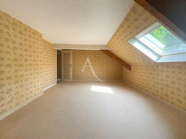 Maison Rochecorbon 10 pièce(s) 226 m2