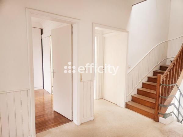 Maison 10 pièces - 215 m² Bien prestige