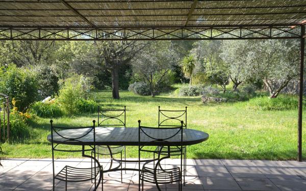 Maison à vendre    5 pièces •  Signes