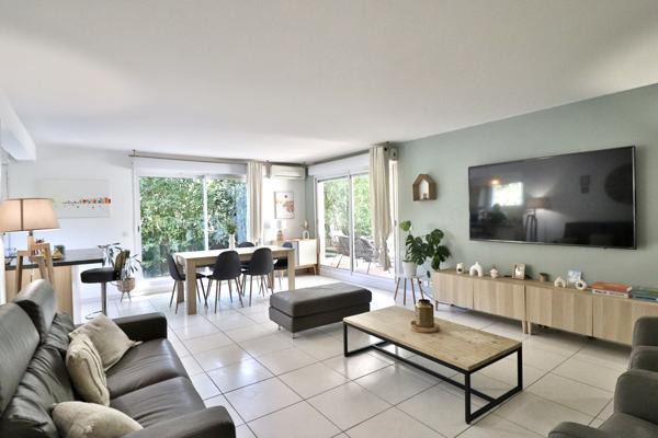 Bel appartement T4 avec jardin et entrée privative