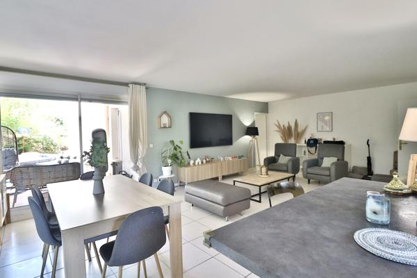 Bel appartement T4 avec jardin et entrée privative