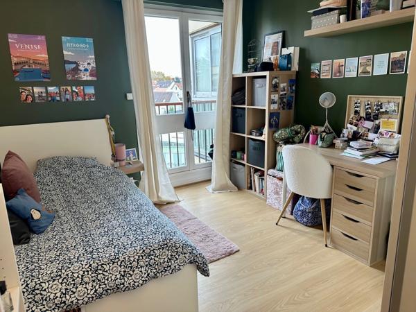 Appartement à vendre 6 pièces LE CHESNAY (78)