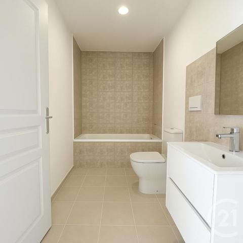 Appartement T3 à vendre  3 pièces - 55,80 m2 LES ABRETS EN DAUPHINE - 38