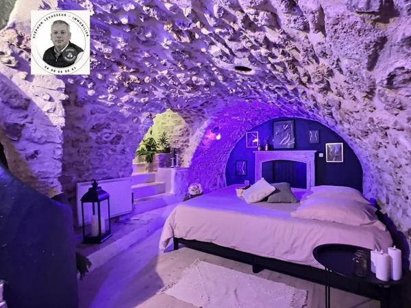 APPARTEMENT ATYPIQUE