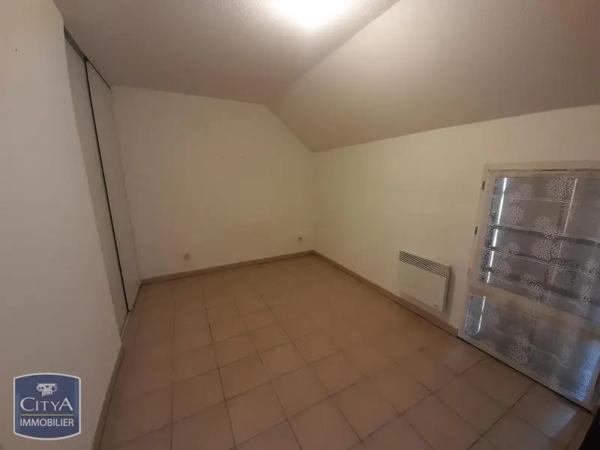 Appartement à louer 3 pièces 64.77m²