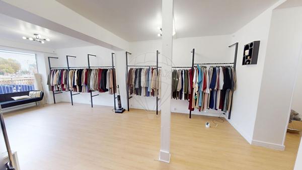 Local d’activité  en vente - Portes de Paris