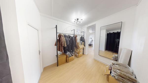 Local d’activité  en vente - Portes de Paris