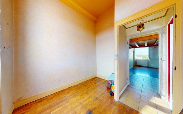 Appartement à vendre    2 pièces • 66,71 m2 Lyon 4