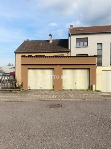 Creutzwald (57150) CREUTZWALD Immeuble de caractère avec fort potentiel