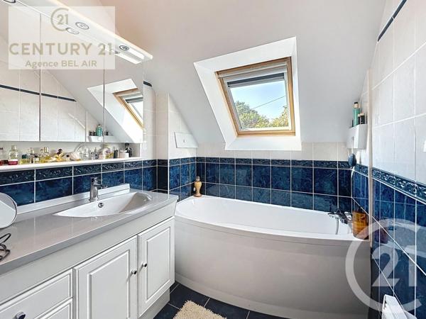 Maison à vendre  6 pièces - 113,72 m 2   PENESTIN  - 56