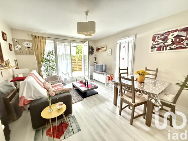 Appartement à vendre 3 pièces 58 m² Sainte-Geneviève-des-Bois