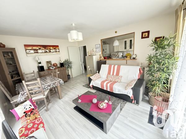Appartement à vendre 3 pièces 58 m² Sainte-Geneviève-des-Bois