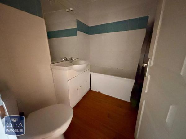 Appartement à louer 1 pièce 30.07m² Clermont-l'Hérault (34800)
