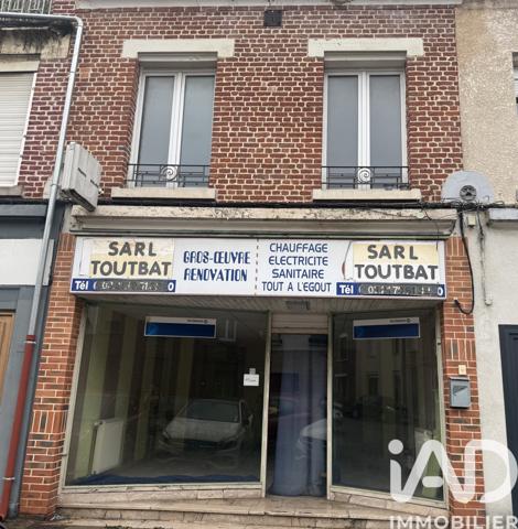 Immeuble à vendre 141 m² Avion