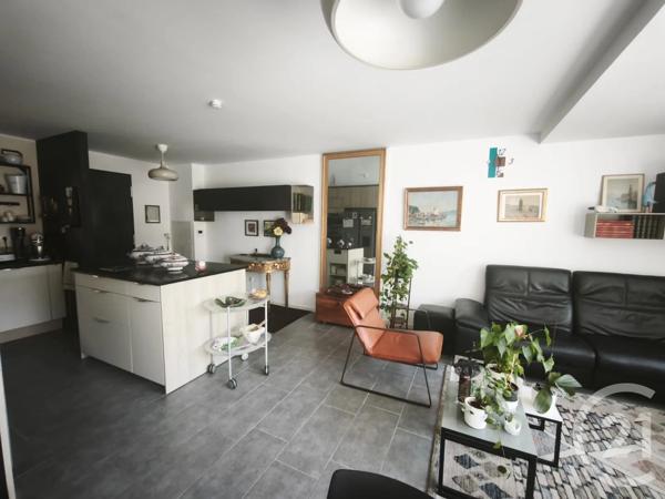 Appartement T3 à vendre  3 pièces - 83,80 m 2   LA CIOTAT  - 13