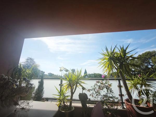 Appartement T3 à vendre  3 pièces - 83,80 m 2   LA CIOTAT  - 13