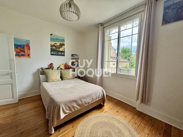 MAISON À VENDRE DE 7 PIÈCES DE 180,00 M²