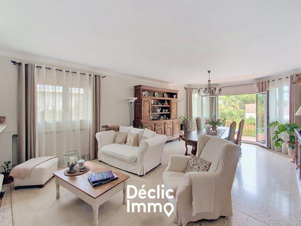 Vente maison Antibes, 219m² 7 pièces 1 049 900€ avec piscine