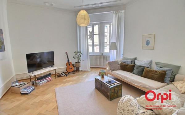 Appartement à louer    5 pièces •  Colmar