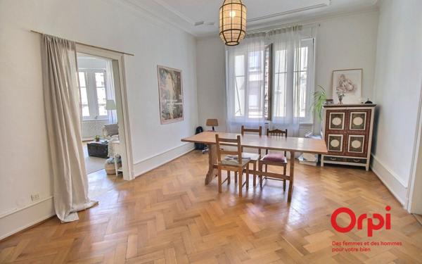 Appartement à louer    5 pièces •  Colmar