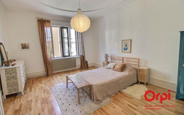 Appartement à louer    5 pièces •  Colmar