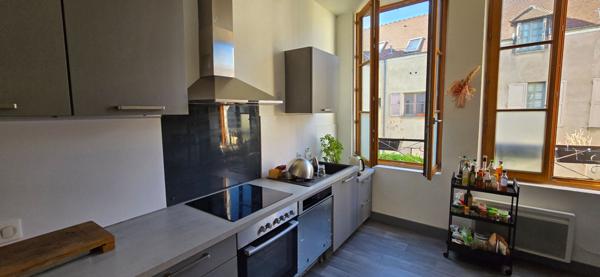 Appartement Troyes 3 pièce(s) 74 m2