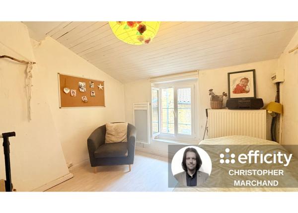 Maison
         4 pièces
        - 102 m² 165 000 € *