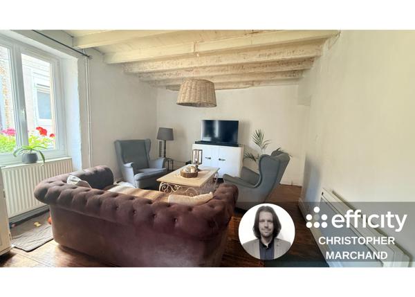 Maison
         4 pièces
        - 102 m² 165 000 € *
